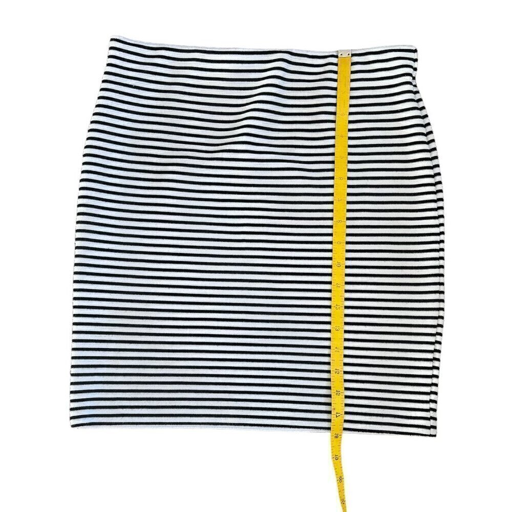 Alice Hope Black & White Stripe Mini Skirt Stretchy Elastic Women's Size Small - Picture 2 of 4